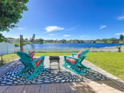 8342 125th Pl, Largo, FL 33773