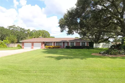 5302 Turkey Creek Rd, Plant City, FL 33567