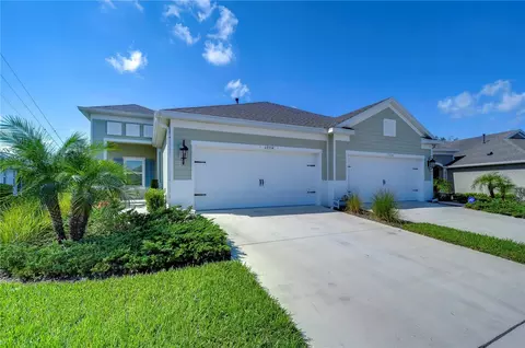 13554 Circa Crossing Dr, Lithia, FL 33547
