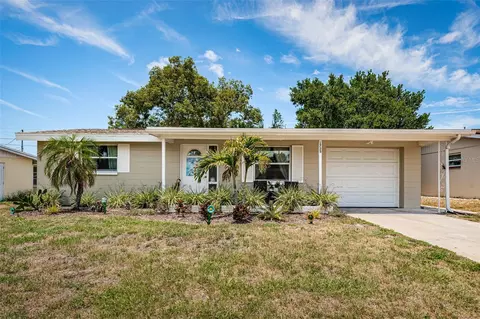 1725 Dander Dr, Holiday, FL 34690