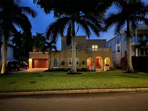 104 Palmera Blvd NE, Saint Petersburg, FL 33704