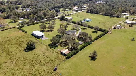 8831 Janmar Rd, Dade City, FL 33525