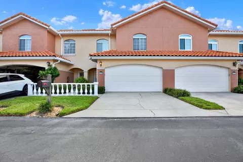 6229 Vista Verde Dr W, Saint Petersburg, FL 33707