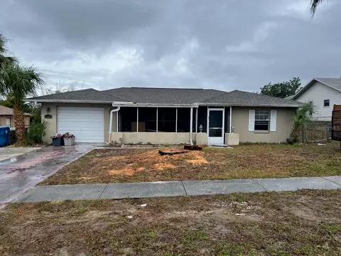 5501 Applegate Dr, Spring Hill, FL 34606