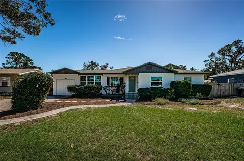 2320 Catalonia Way S, Saint Petersburg, FL 33712