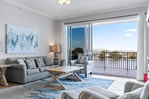 600 Bayway Blvd #401, Clearwater Beach, FL 33767