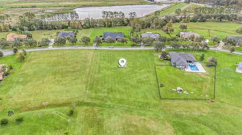 9831 Preakness Stakes Way, Dade City, FL 33525