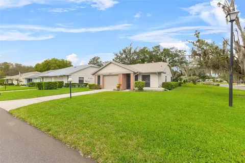 11633 English Elm Dr, New Port Richey, FL 34654