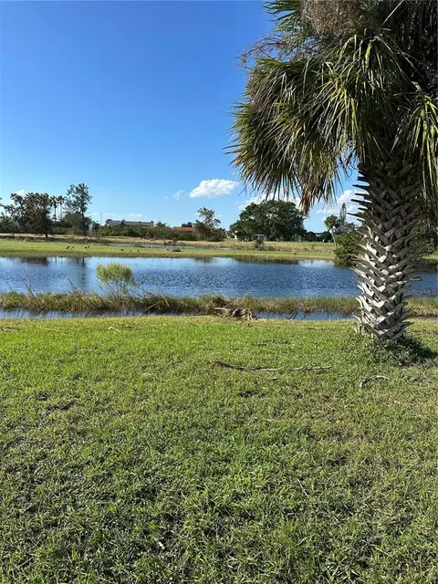 913 Eagle Ln, Apollo Beach, FL 33572 photo 1