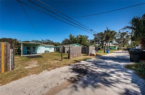 5612 Burlington Ave N, Saint Petersburg, FL 33710