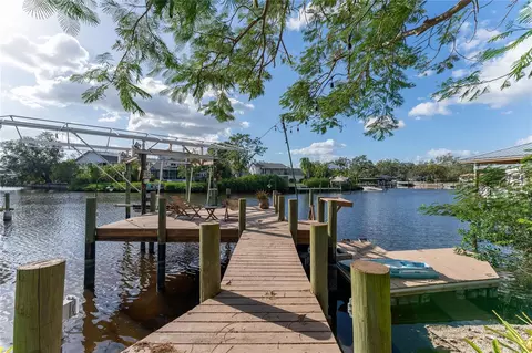 628 Jamaica Ave, Tampa, FL 33606