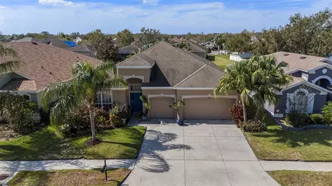 6903 Pine Springs Dr, Wesley Chapel, FL 33545
