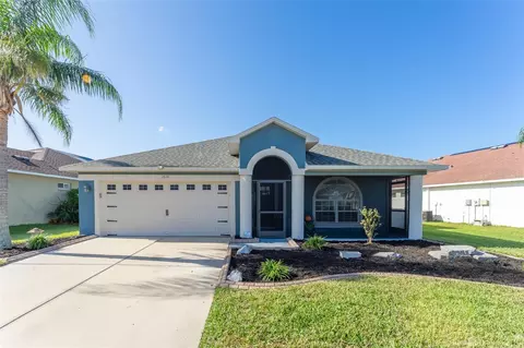 1810 Raven Glen Dr, Ruskin, FL 33570
