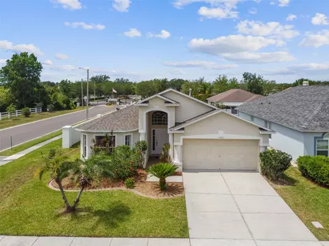 1925 Grenville Ct, Wesley Chapel, FL 33543