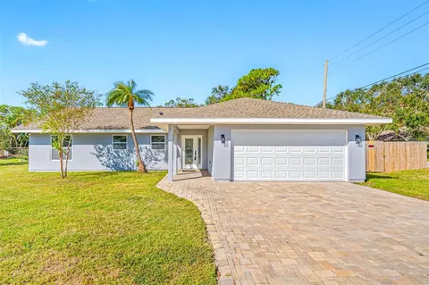 9380 Rustic Pines Blvd W, Seminole, FL 33776