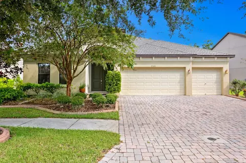 3320 Majestic View Dr, Lutz, FL 33558
