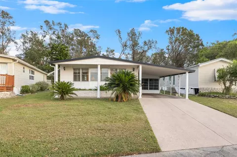 3524 Castle Dr, Zephyrhills, FL 33540