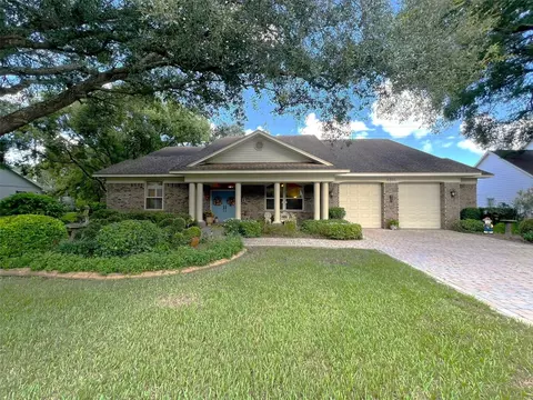 6304 E 113th Ave, Temple Terrace, FL 33617