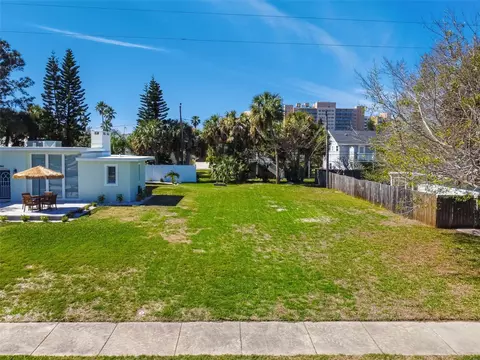 Narcissus Avenue, Clearwater Beach, FL 33767