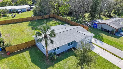 6828 Carob Dr, New Port Richey, FL 34653