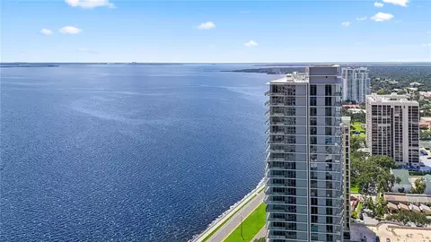 2912 W Santiago St #703, Tampa, FL 33629