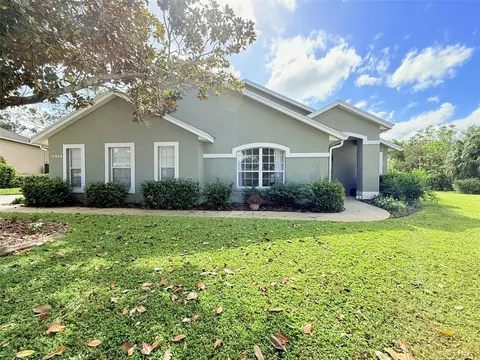 10504 Eagles Bluff Ct, Clermont, FL 34711