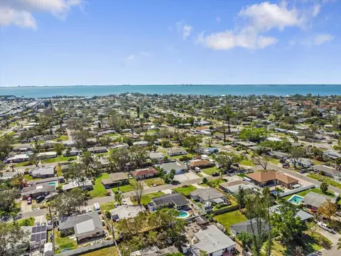 2408 Colgate Ave, Bradenton, FL 34207