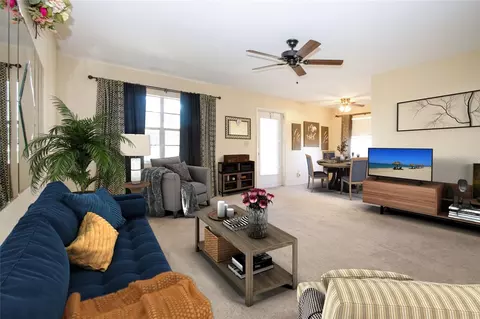 302 Canton Ct #64, Sun City Center, FL 33573