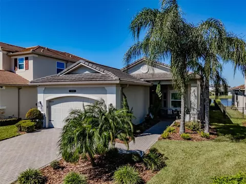 31174 Lindentree Dr, Wesley Chapel, FL 33543