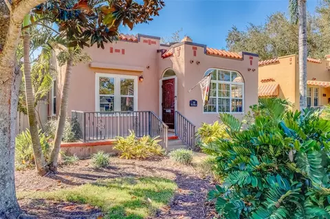 114 19th Ave NE, Saint Petersburg, FL 33704