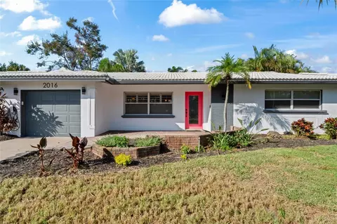 2016 Nursery Rd, Clearwater, FL 33764