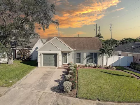 7341 121st Ter, Largo, FL 33773