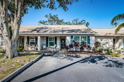 1151 Dover Ct, Safety Harbor, FL 34695