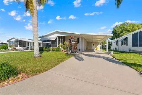 6075 Southern Oaks Dr, Winter Haven, FL 33884
