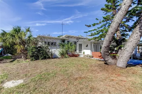 315 83 Ave, Saint Pete Beach, FL 33706