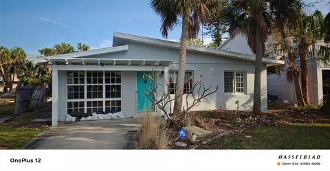3105 S De Bazan Ave, Saint Pete Beach, FL 33706