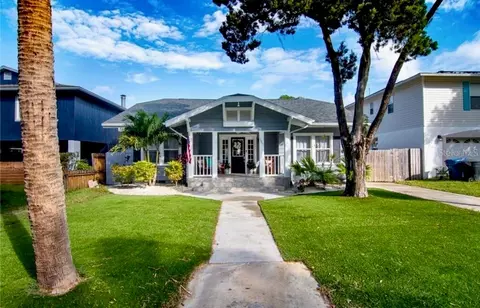 1849 Montana Ave NE, Saint Petersburg, FL 33703