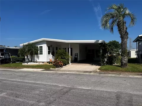 231 Red Oak Dr, Palm Harbor, FL 34684