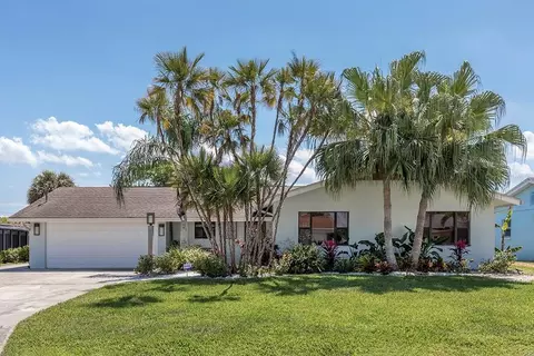 8720 Hickorywood Ln, Tampa, FL 33615
