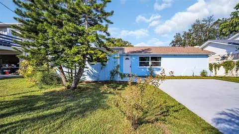 170 Lake Shore Dr W, Palm Harbor, FL 34684