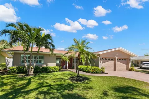 237 2nd St W, Tierra Verde, FL 33715