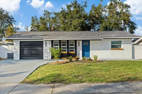 1814 Greenwood Dr, Oldsmar, FL 34677