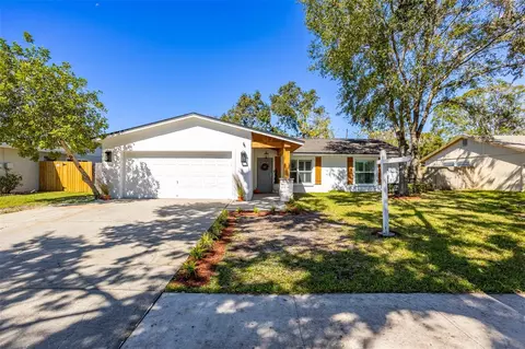 4927 Pennsbury Dr, Tampa, FL 33624