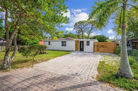 3930 50th Ave N, Saint Petersburg, FL 33714