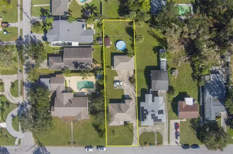 3121 W North B St, Tampa, FL 33609