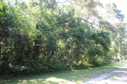 Grand Avenue, Brooksville, FL 34604