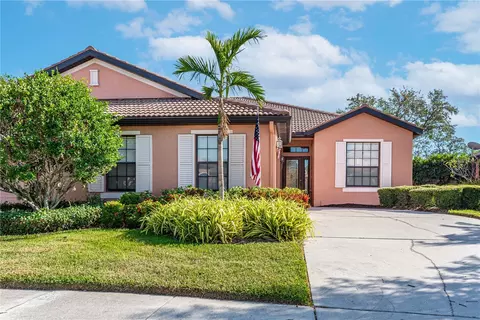 147 Shell Falls Dr, Apollo Beach, FL 33572