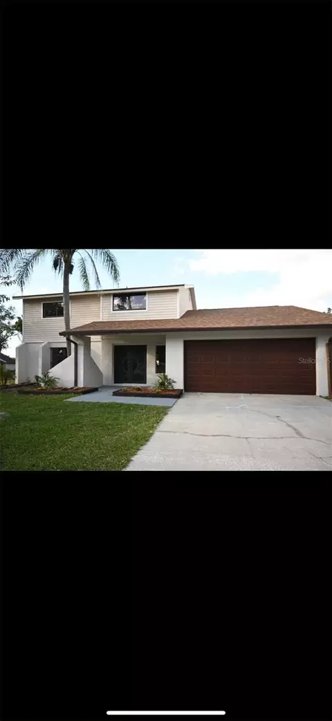 1420 Corner Oaks Dr, Brandon, FL 33510