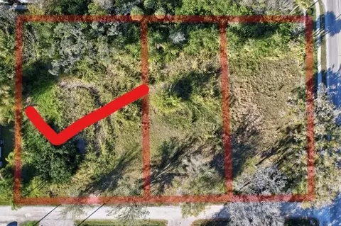 2611 16th Avenue Dr E, Bradenton, FL 34208