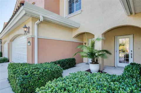 6331 E Vista Verde Dr E, Saint Petersburg, FL 33707